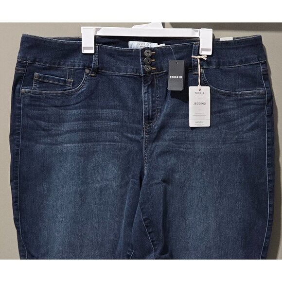 Torrid Cascade Blue First at Fit Super Stretch Jeggings 27" Inseam -- Women's 26 - Picture 3 of 8